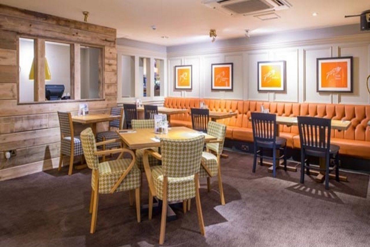 Premier Inn Newport Wales Luaran gambar